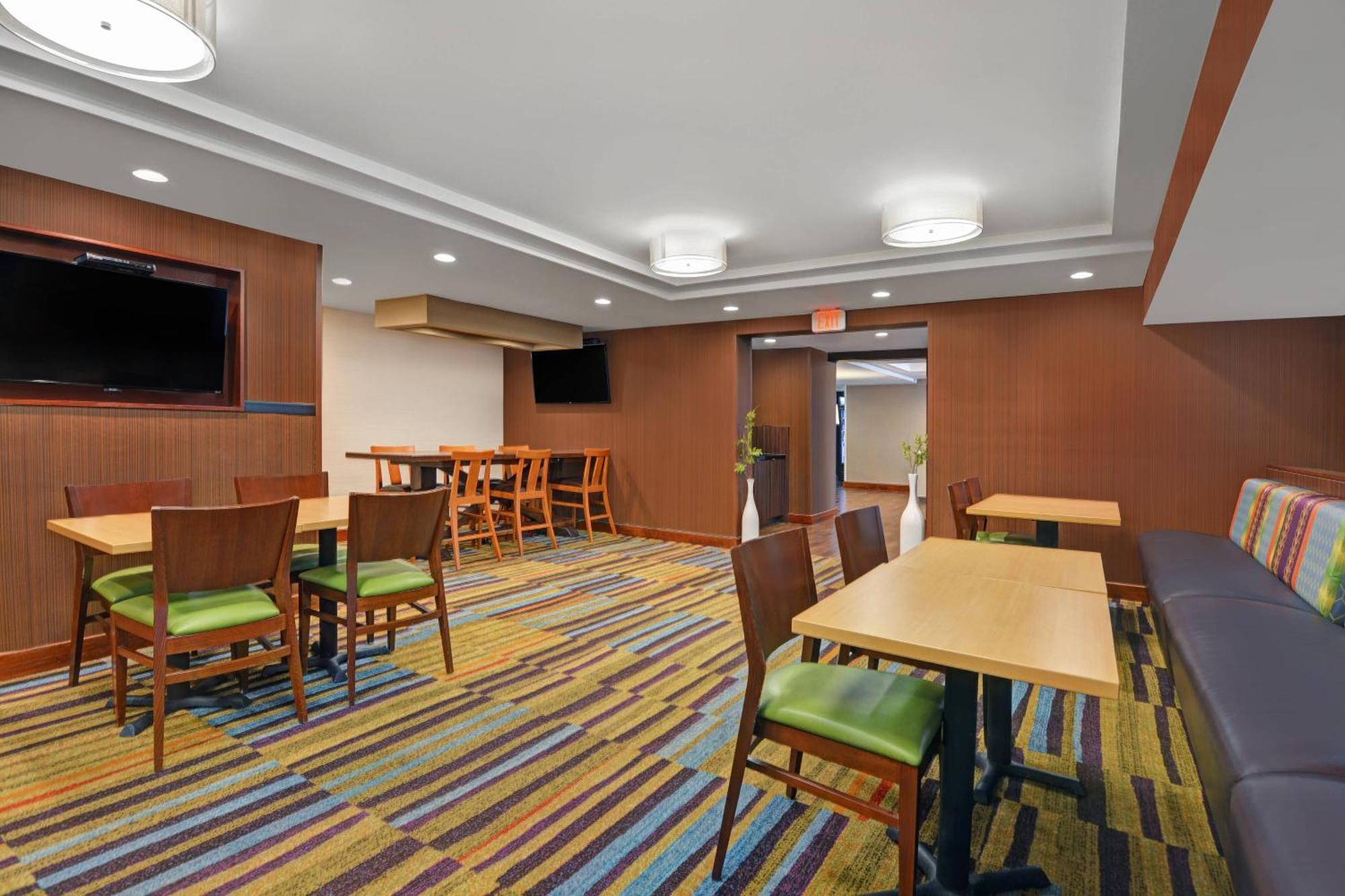 Fairfield By Marriott Inn & Suites Wallingford New Haven Esterno foto