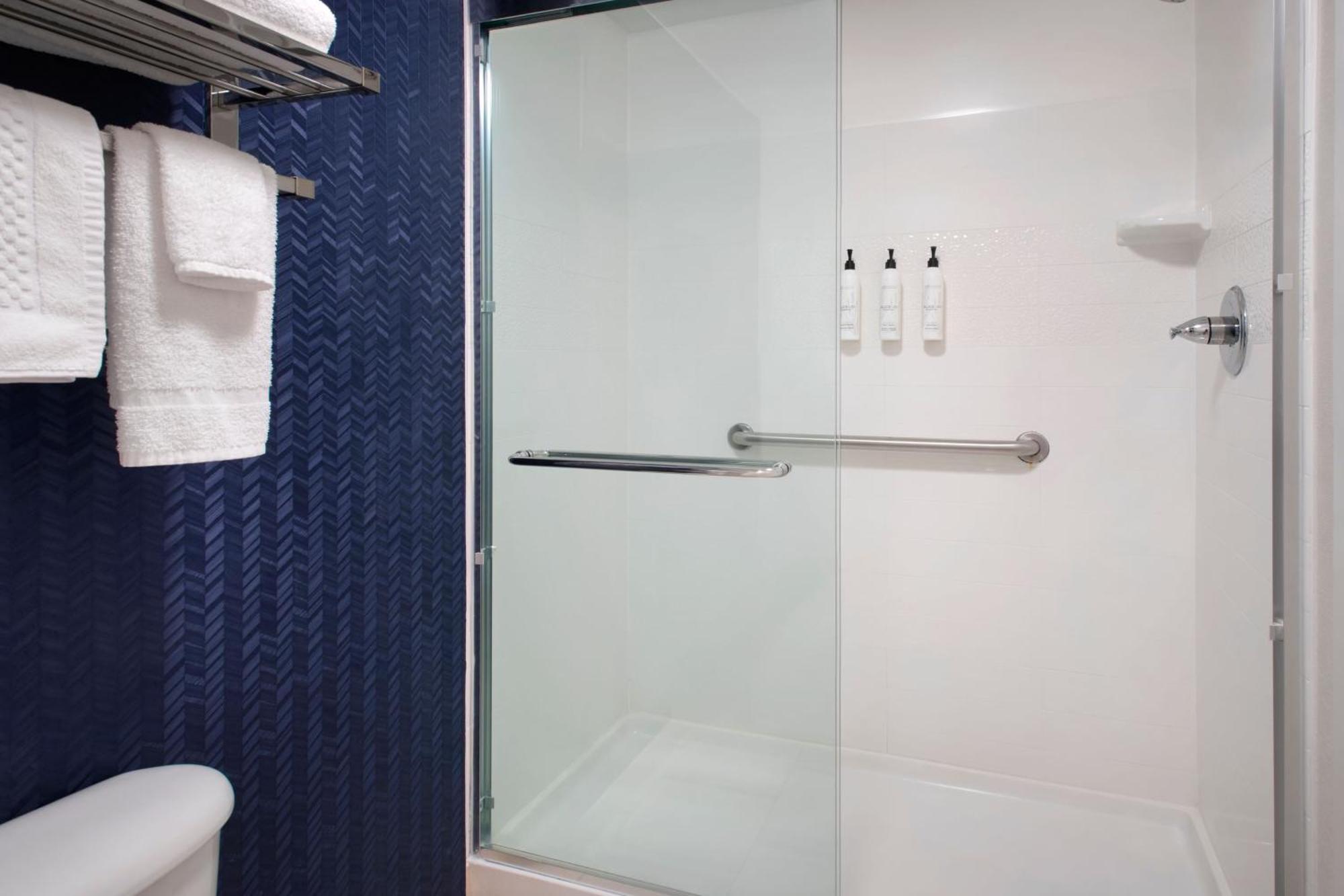 Fairfield By Marriott Inn & Suites Wallingford New Haven Esterno foto