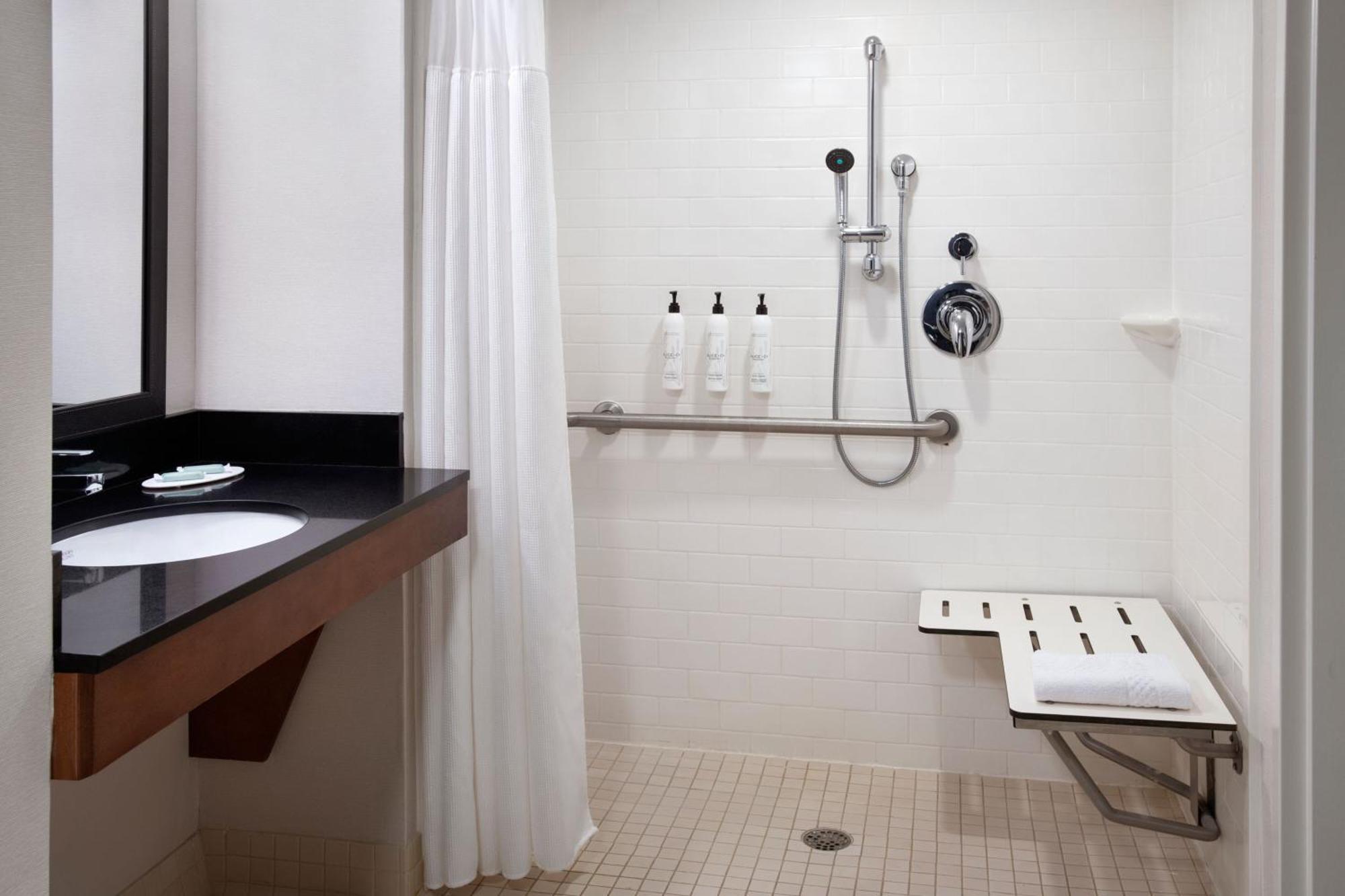 Fairfield By Marriott Inn & Suites Wallingford New Haven Esterno foto