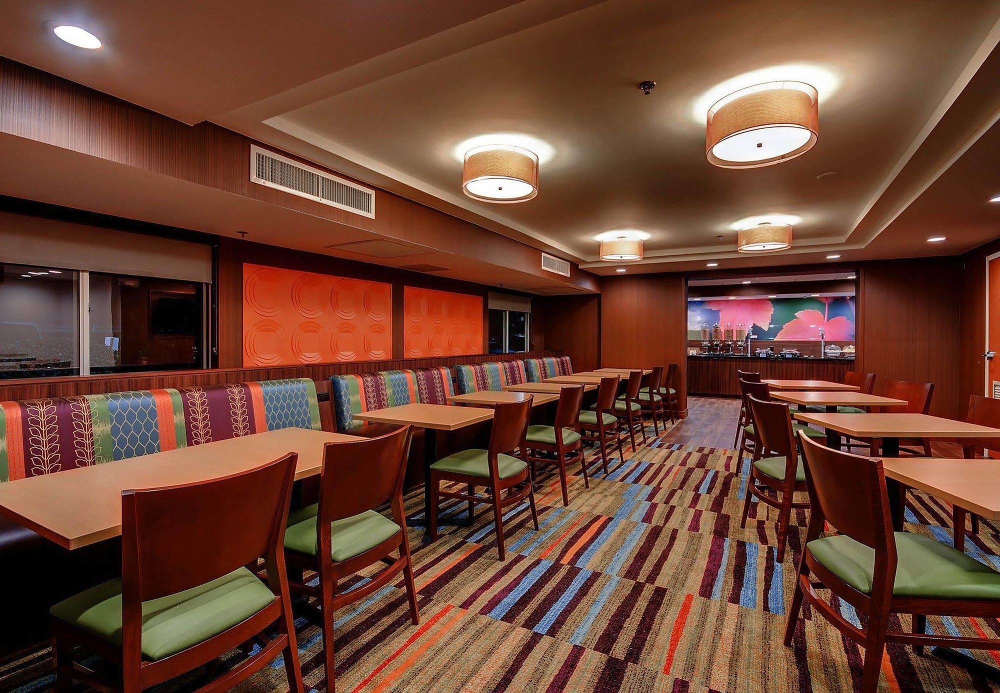 Fairfield By Marriott Inn & Suites Wallingford New Haven Esterno foto